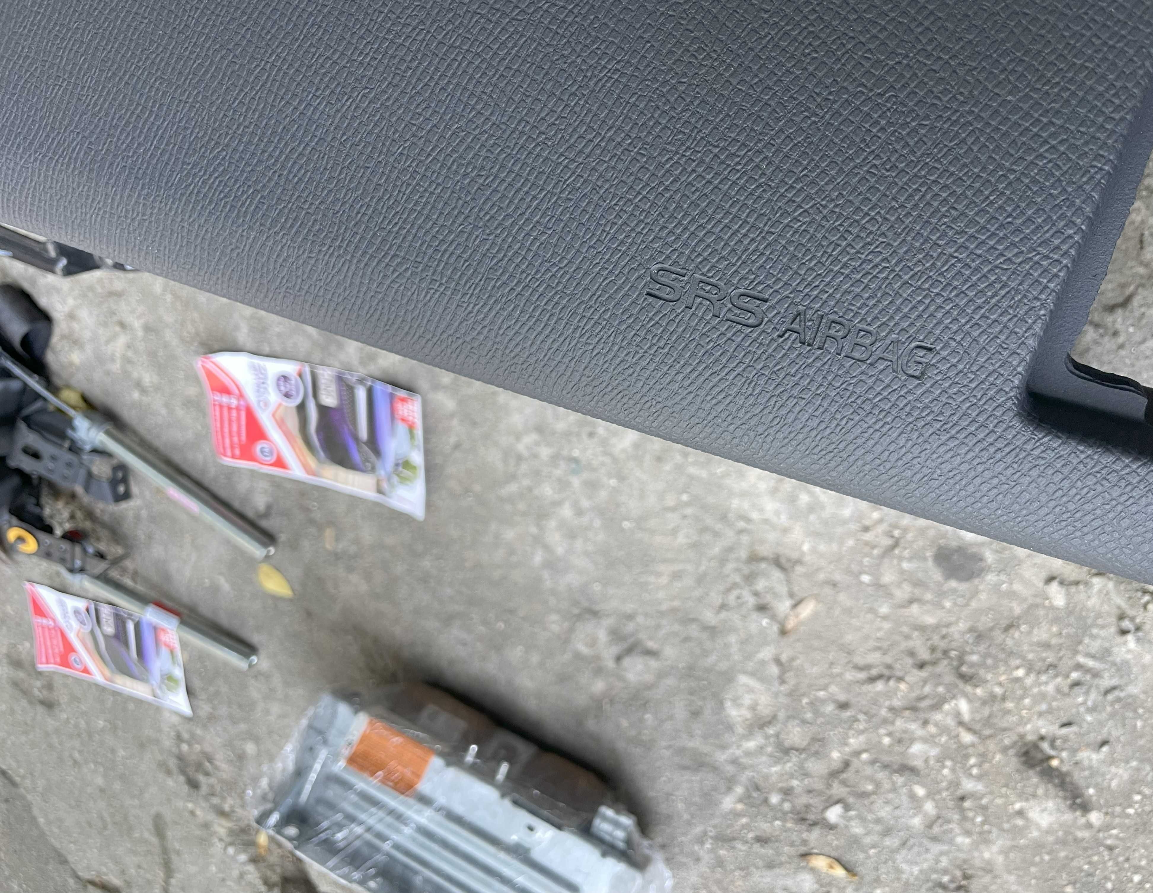Volvo XC60 plansa de bord - kit airbag volan / pasager - set centuri