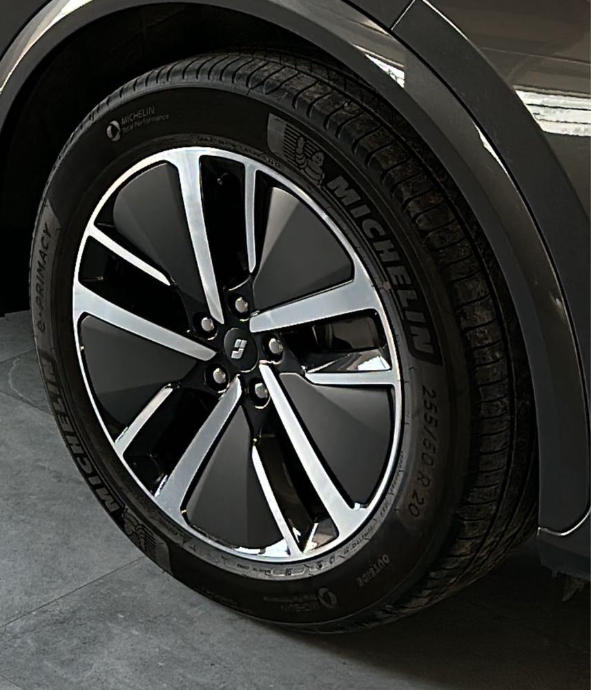 Продам летние шины Michelin