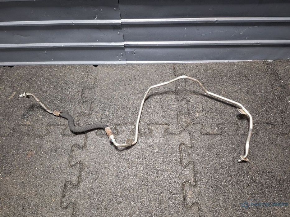 Conducta racire ulei cutie AUDI A4 IV Avant 8K5, B8 2007 - 2015 TDI CAGA, CJCA, CMEA, CMFA 8K0317825AC