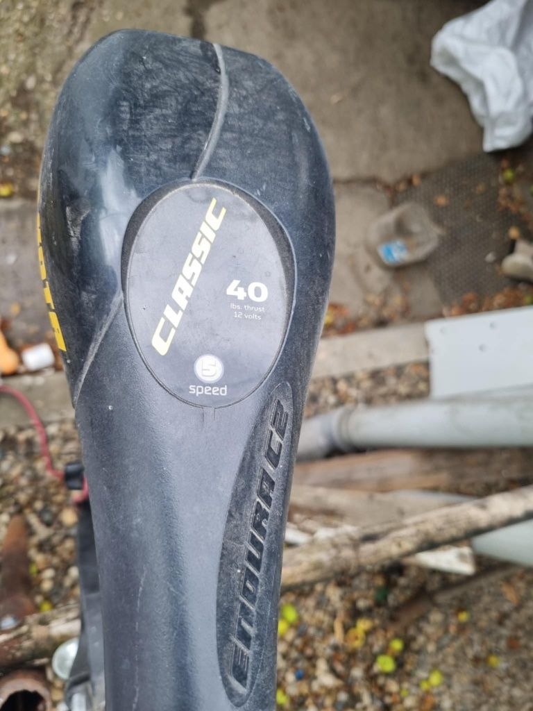 Urgent vând Motor electric barca minn kota