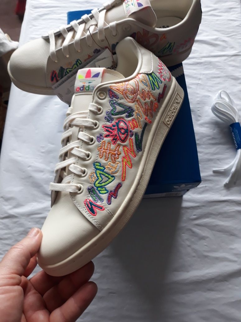 Adidas Stan Smith Pride nr 43⅓ originali