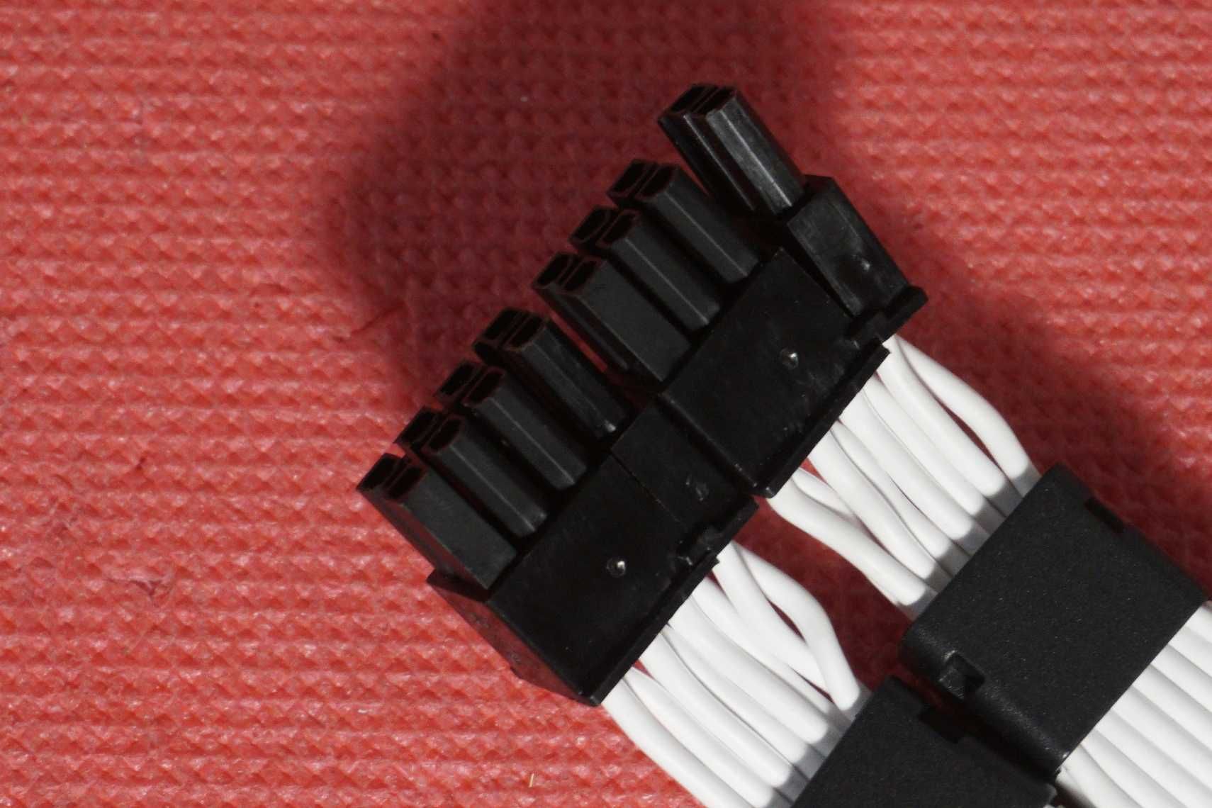 Lian Li Strimer Plus 2x8pin PCIe RGB / Вкл.ДДС