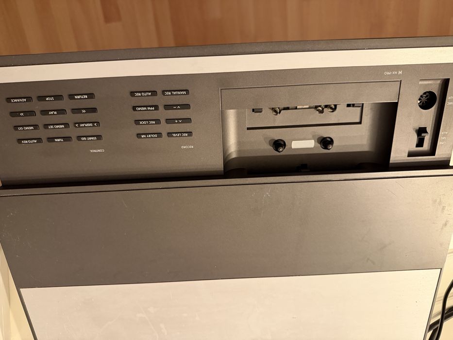 Bang&olufsen boxe amplificator deck panou de control