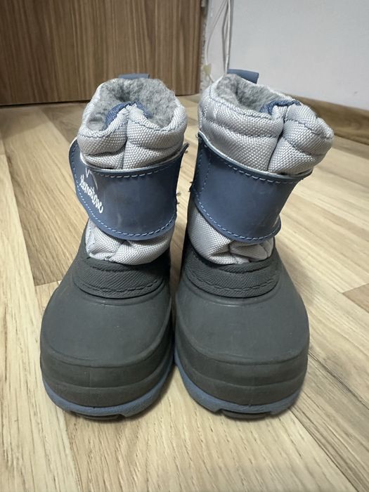 Детски ботушки за момче и момиче