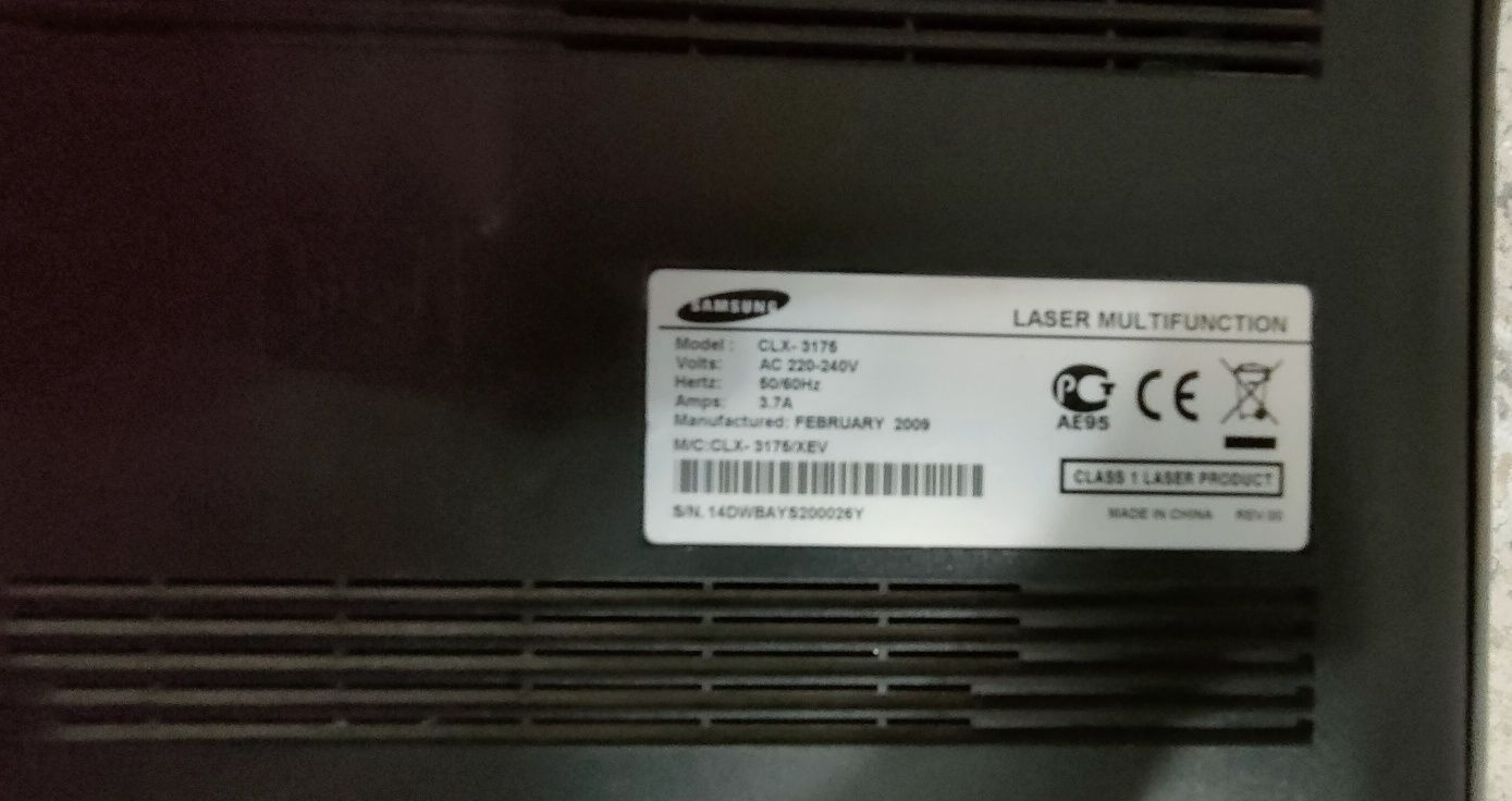 Цветной лазерный принтер МФУ Samsung CLX-3175 на запчасти