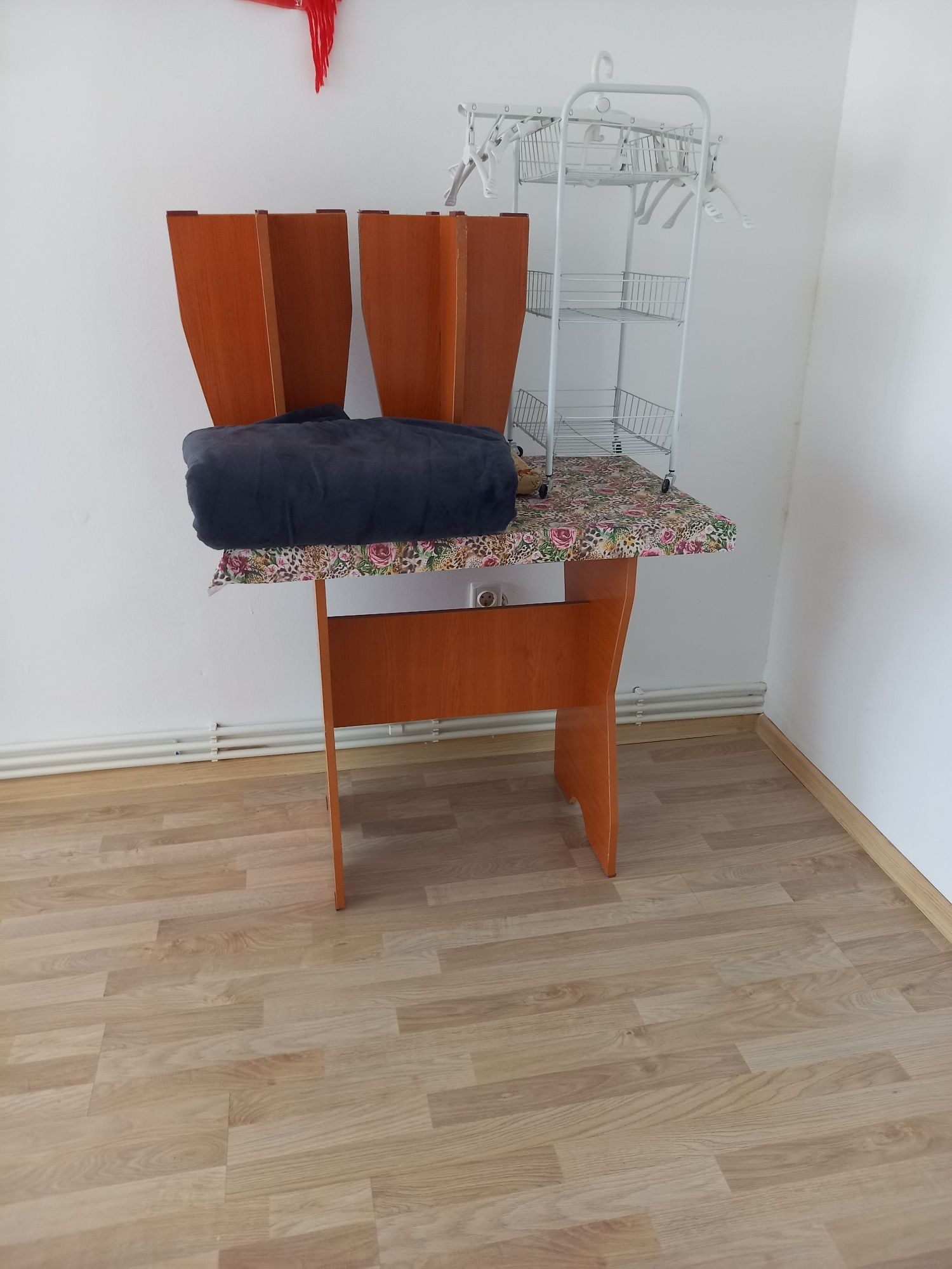 Mobilier utilizat