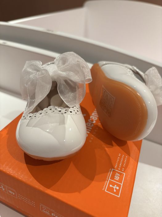 Официални бебешки обувки