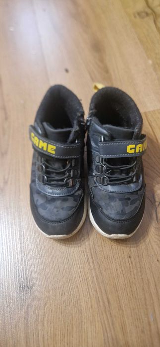 Маратонки за момче размер 28