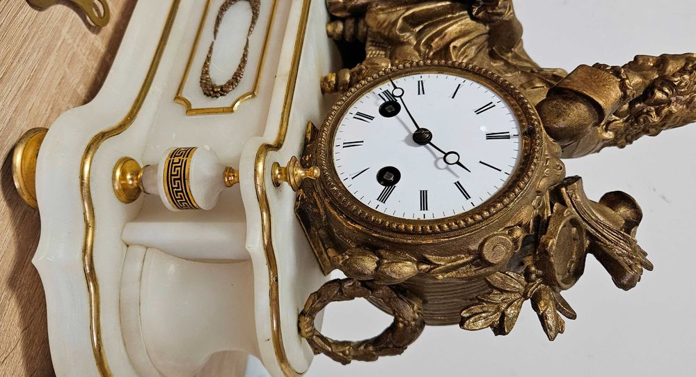 Ceas de semineu cu pendul Franta