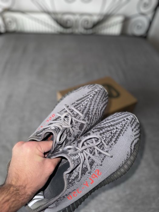 Yeezy 350 V2 Beluga 2.0