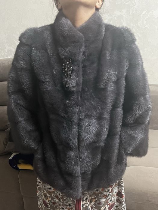 Продам норковую шубу