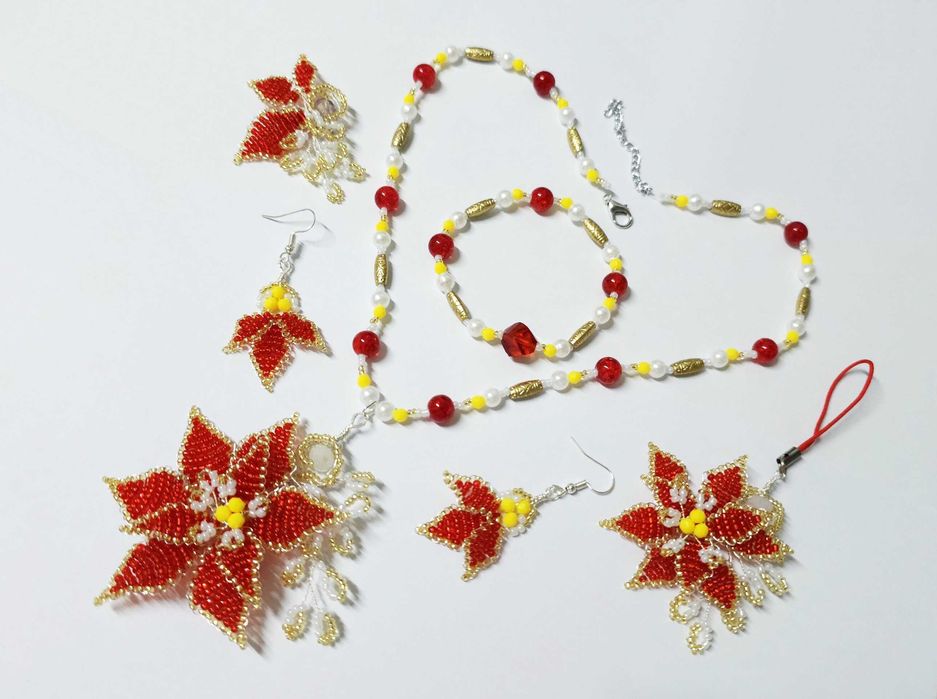 Reducere! Set unicat Craciunita rosu si auriu, floare Craciun, 5 piese