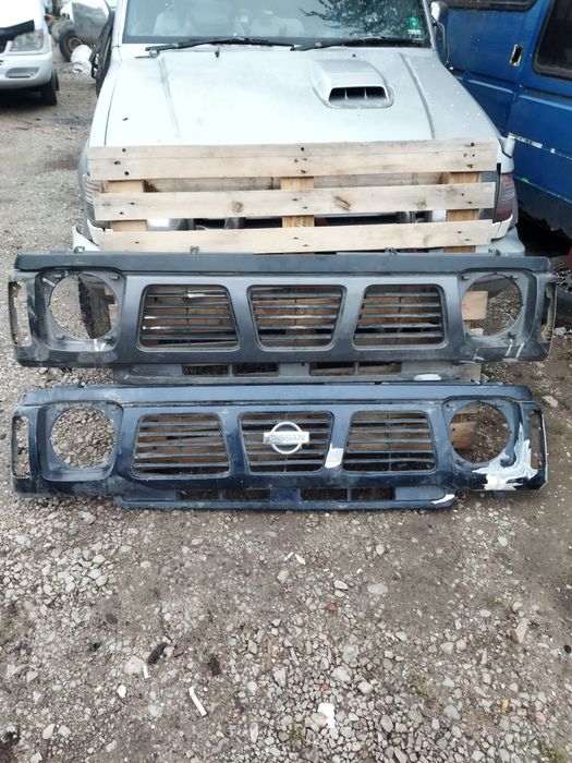 Декоративни маски за Нисан патрол у 60