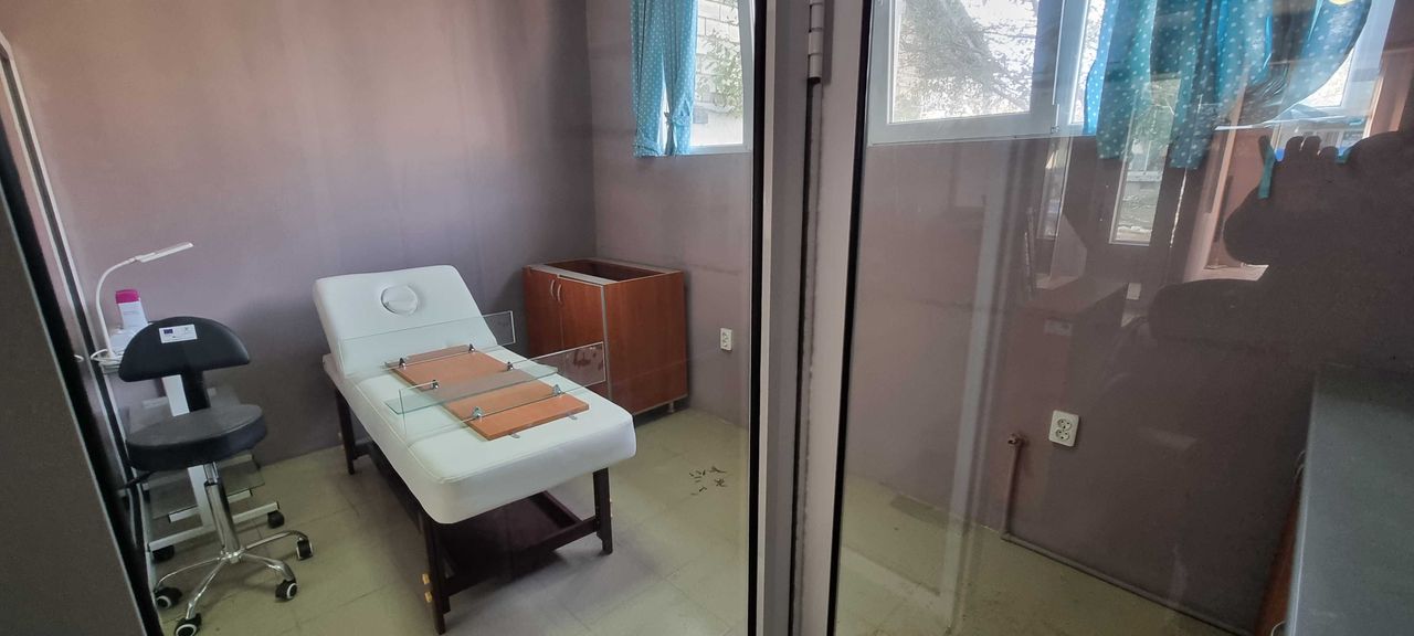 Продава се  в Разград, Център -  кв.м за 0 €/ - Снимка #9