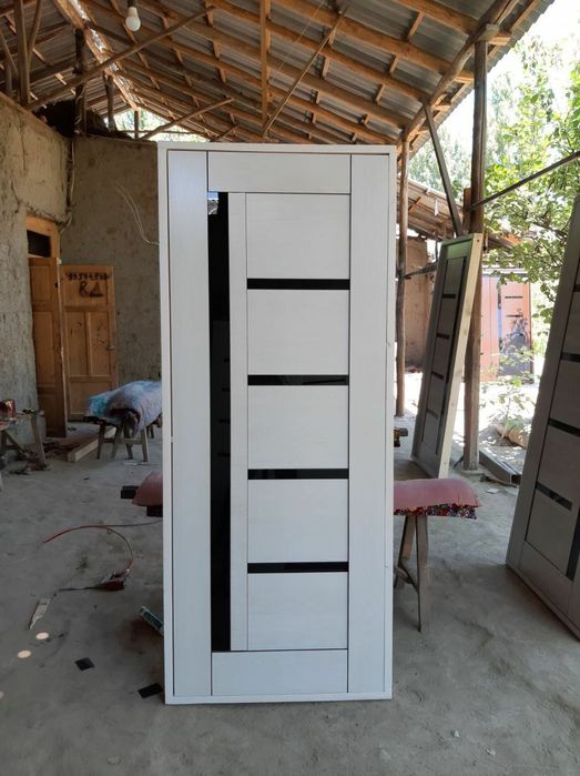 Optim eshiklar olami