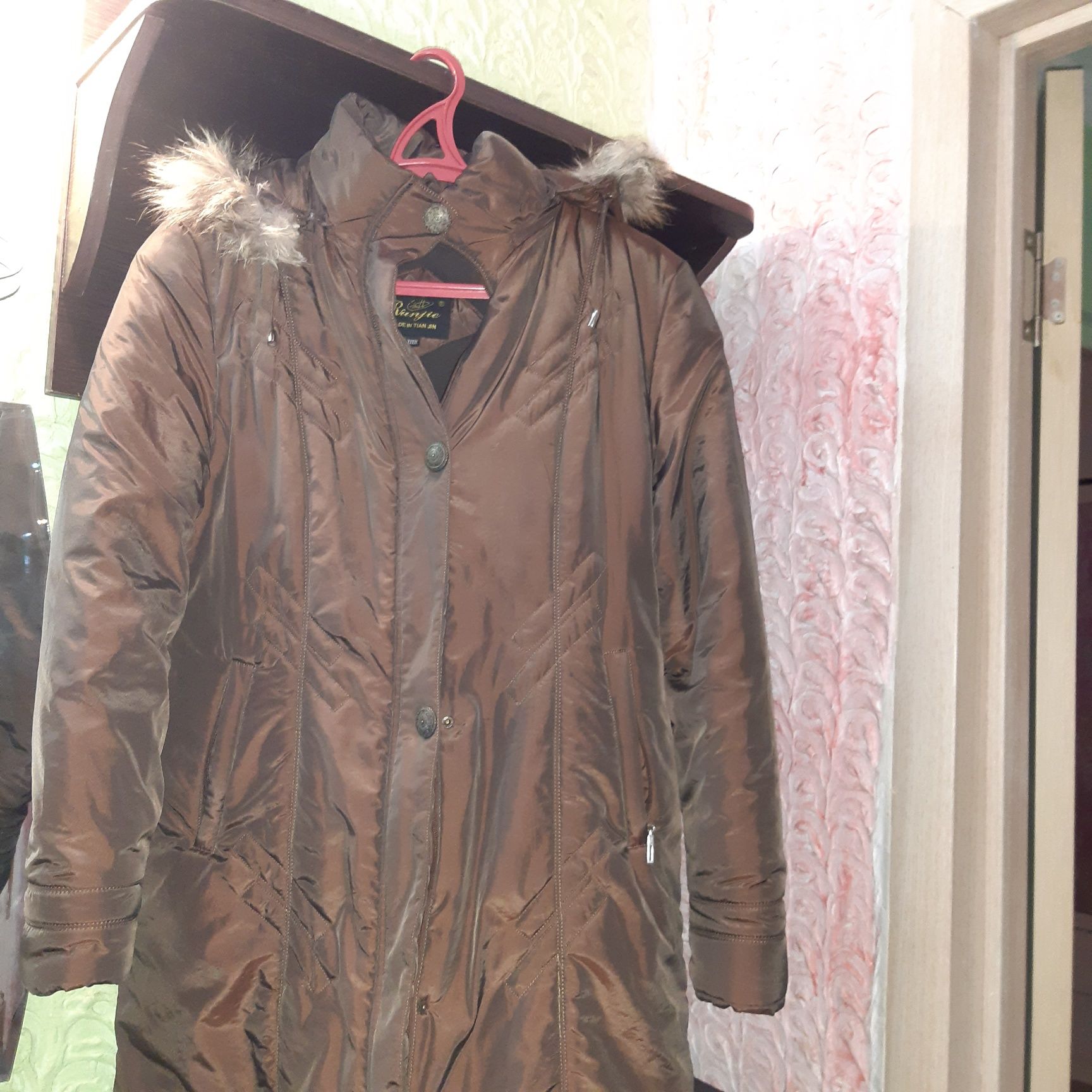 Зима - Женская куртка - 4 000 тенге