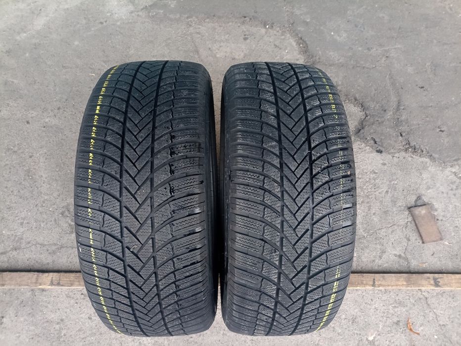 2 anvelope de iarna Bridgestone 265/45 R20 dot 1720