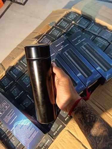 Термос 500ML с филтър и дисплей показващ температурата