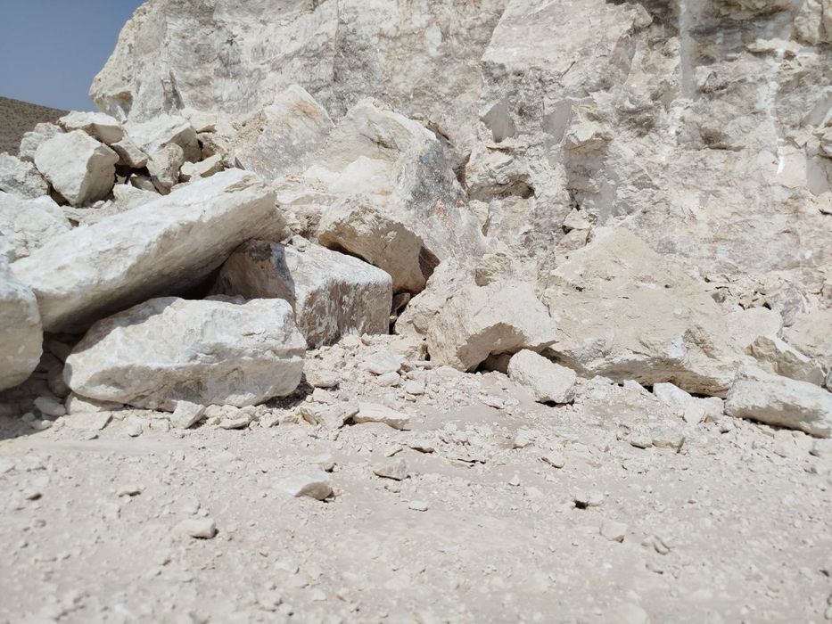 #Гипсовый карьер/ Гипс карьери сотилади