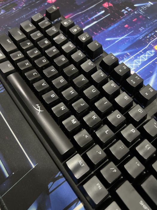Игровая клавиатура HyperX Alloy Origins Core (Blue Clicky)