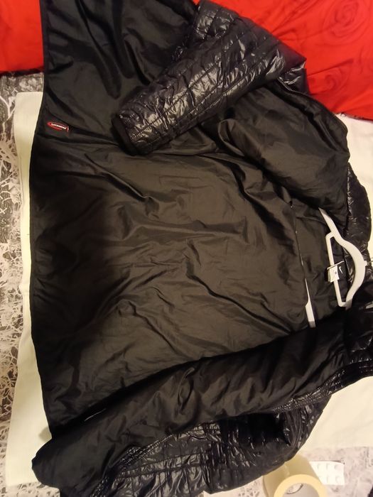 Geaca Nike lucioasă cu puf M