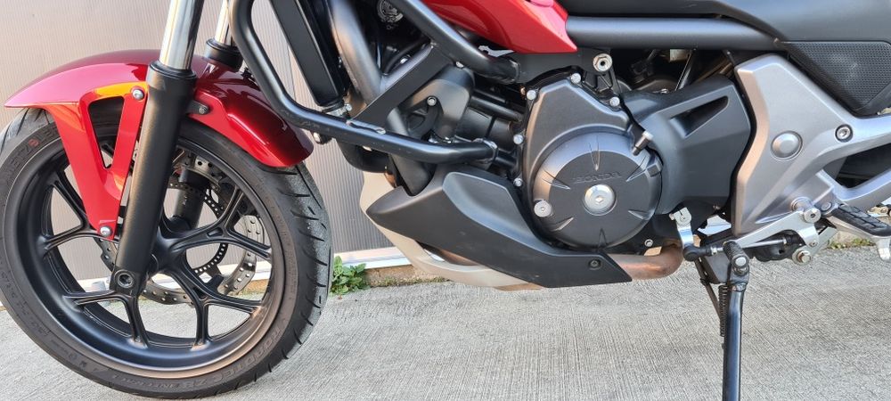 Honda NC750XA + ABS + Topcase + extra
An fabricație 2014