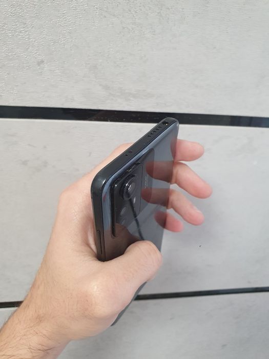 Redmi note 12s память 8+4/256gb хама жои ишлаши зор