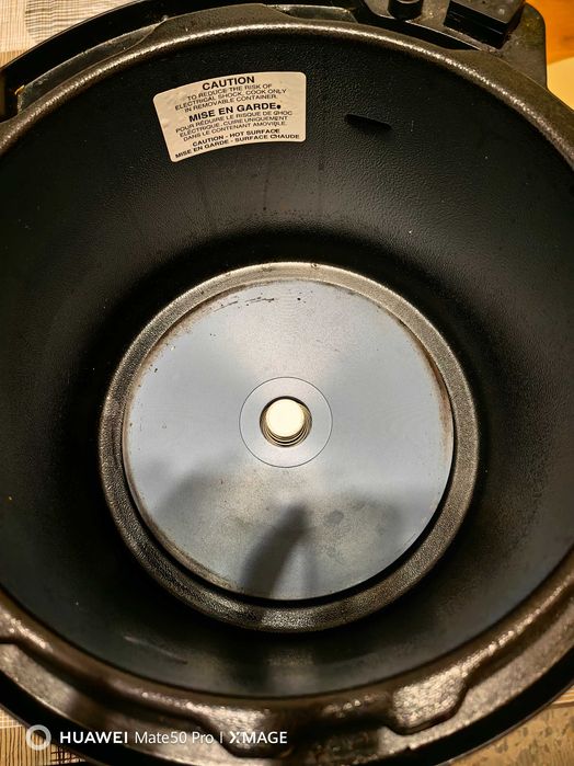 Мултикукър INSTANT POT