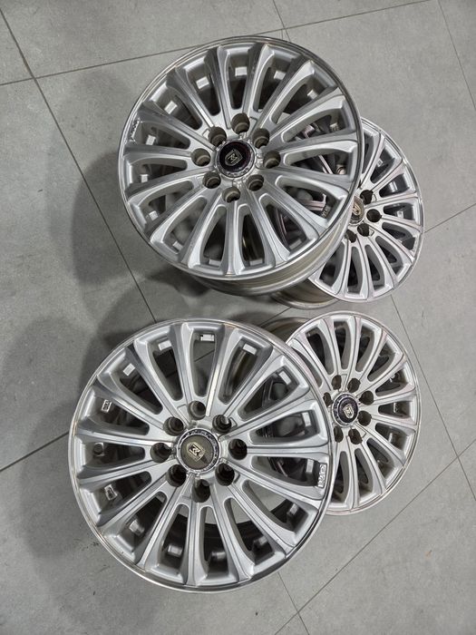 Диск оригинальные сотилади