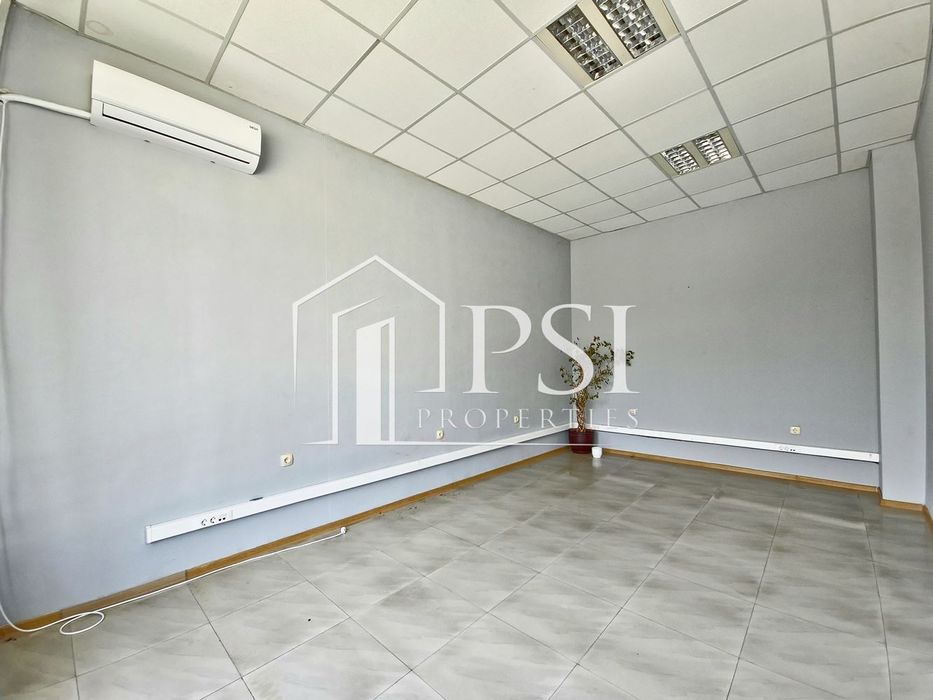Дава се под наем Магазин в Пловдив, Център - 190 кв.м за 943.5 € - Снимка #5
