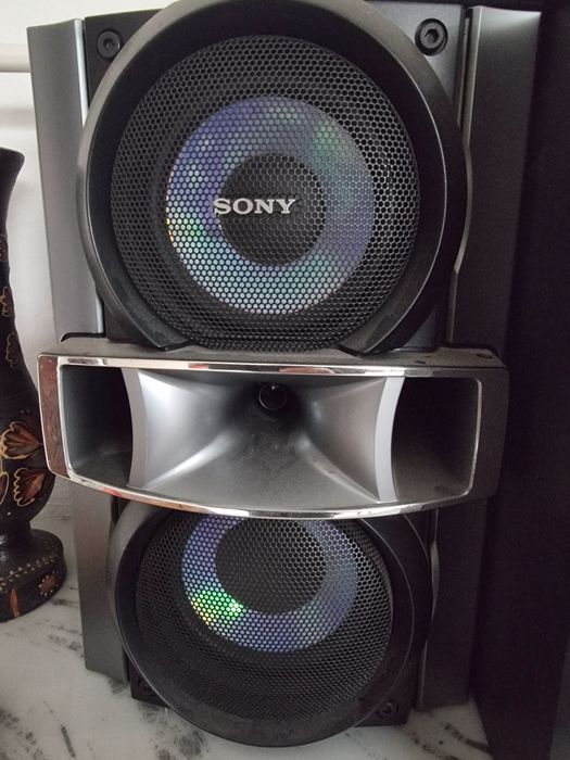 Стерео уредба Сони.