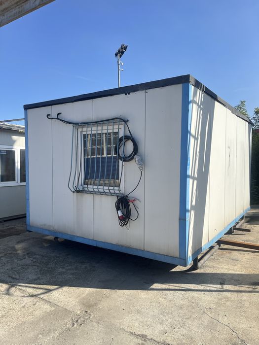 Офис Фургон / Мобилен офис