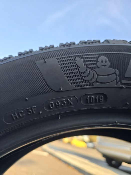 Anvelopa iarna Michelin Alpin 6  215/55/17