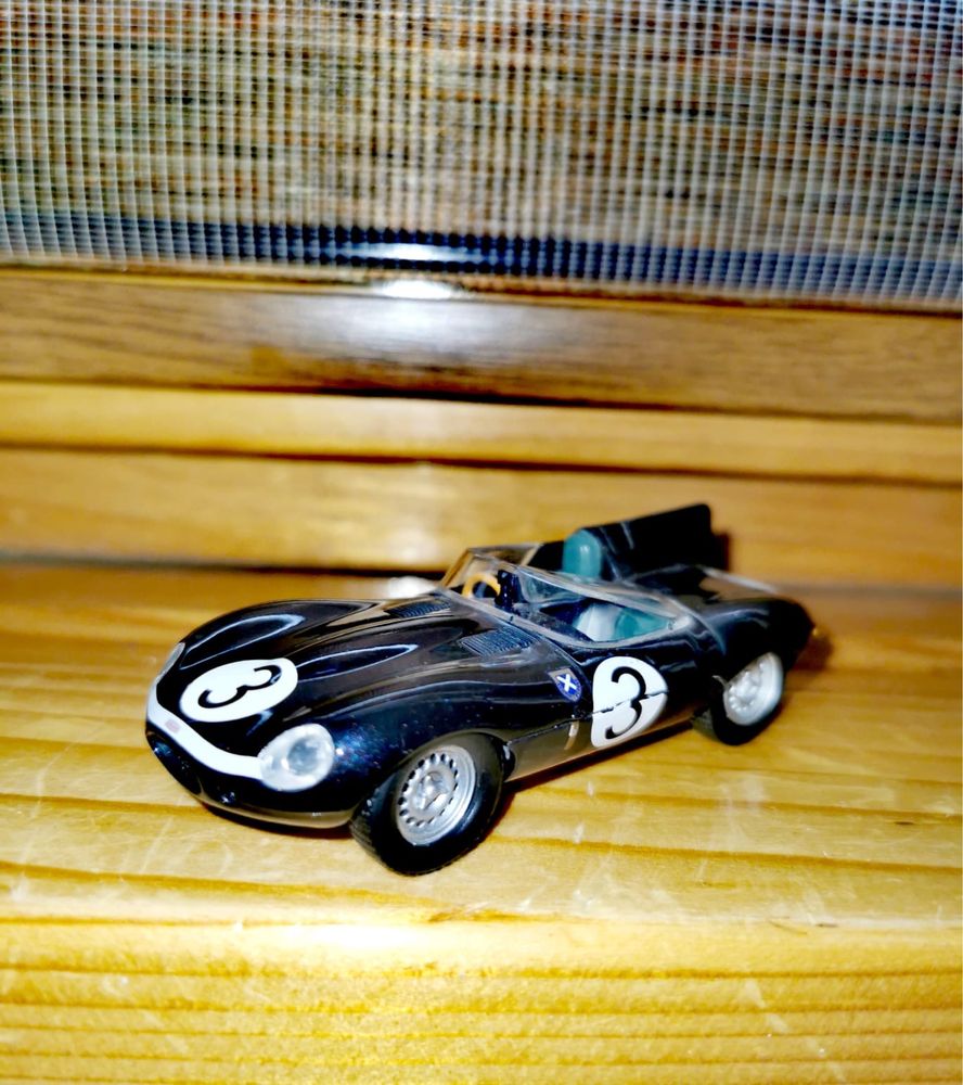 Количка Ягуар Д  Jaguar D type Le Mans 1957 коли в мащаб 1:43
