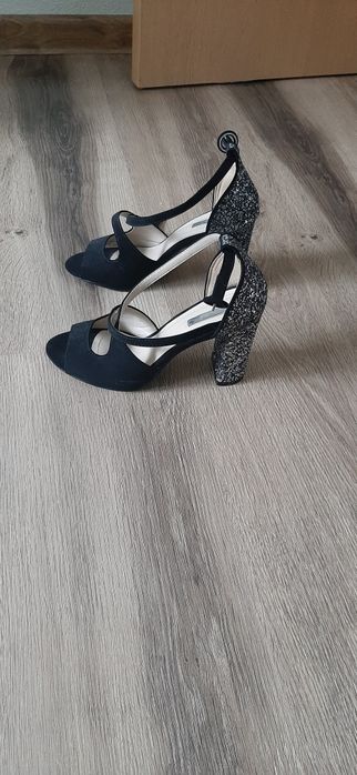 Sandale damă, elegante,marimea38