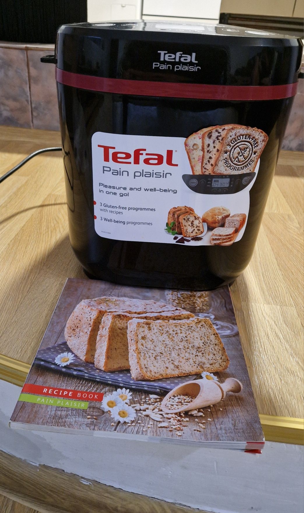 Vand Masina de făcut paine Tefal!!