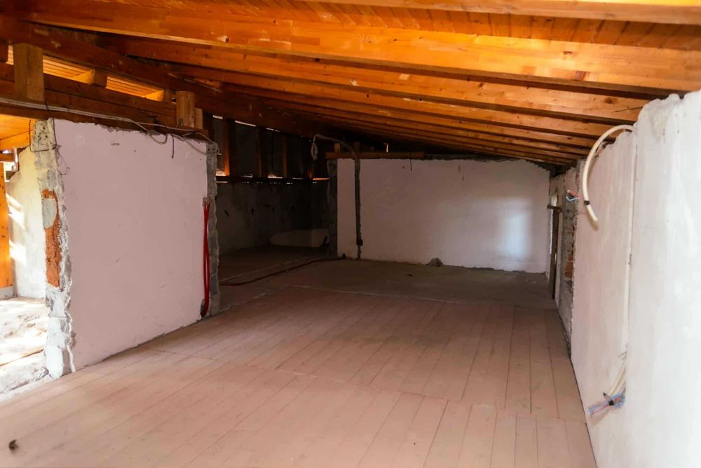 Casa cu etaj de vanzare in Osoi, Comarna