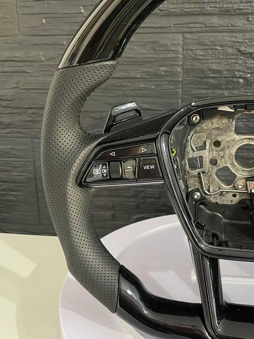 Volan Sport AT Performance – Audi C8 (A6, A7, RS6, RS7) – Piano Black