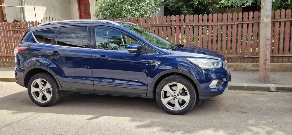 Ford Kuga Titanium 1.5 AWD 182 CP-primul proprietar, istoric service