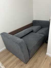 Продам диван сломанный