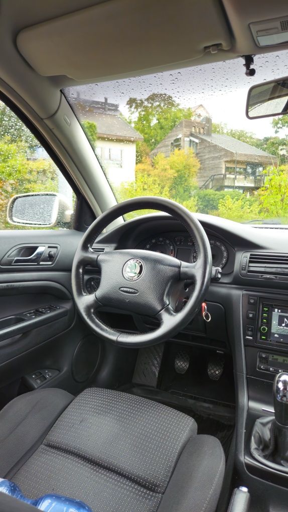 Skoda Superb 2005
