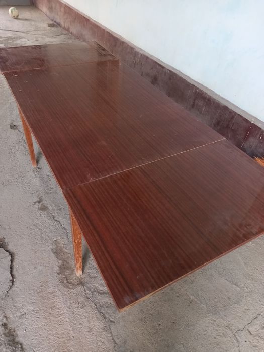 Столь и детская парта