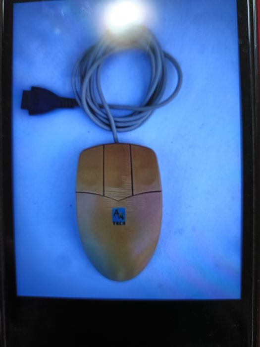 Masuri și o tastatură vechi