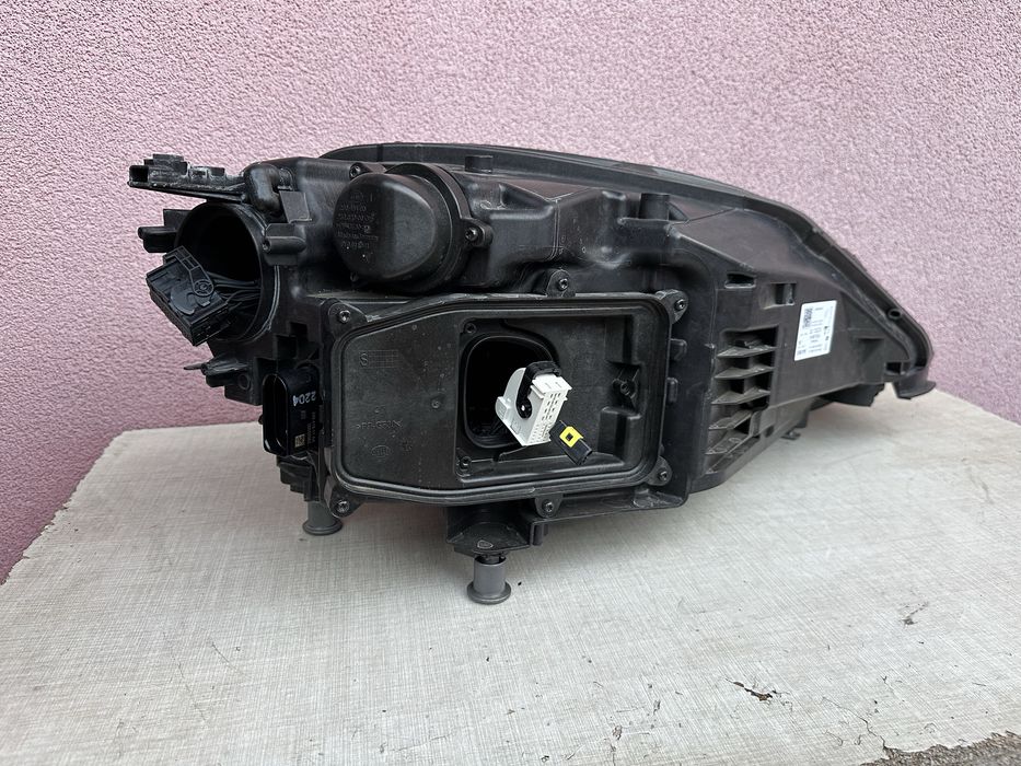 Far led stanga Porsche Cayenne 9Y0 facelift 2023/2024 9Y0941059Q