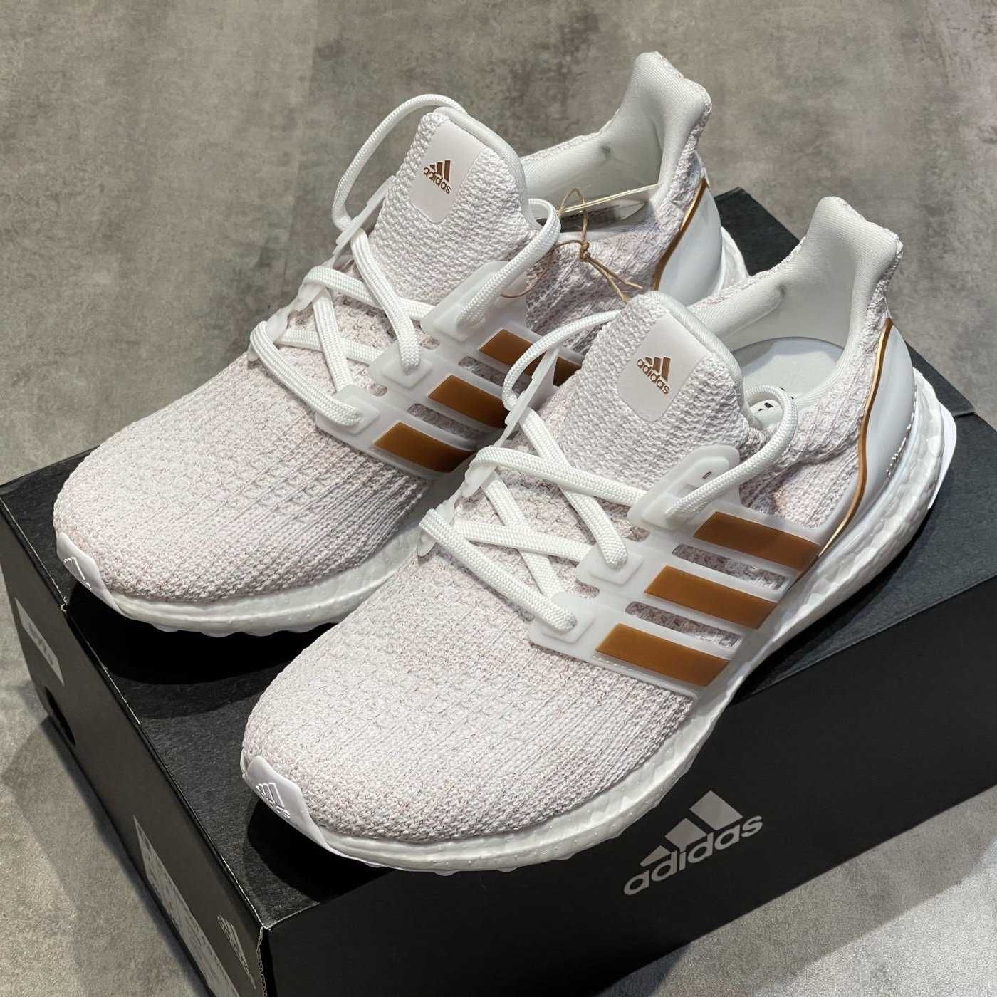 Оригинални маратонко * ADIDAS ULTRABOOST DNA 4.0 * EU41 1/3