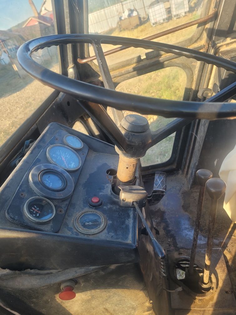 Tractor U850 și U650 cu motor de saviem