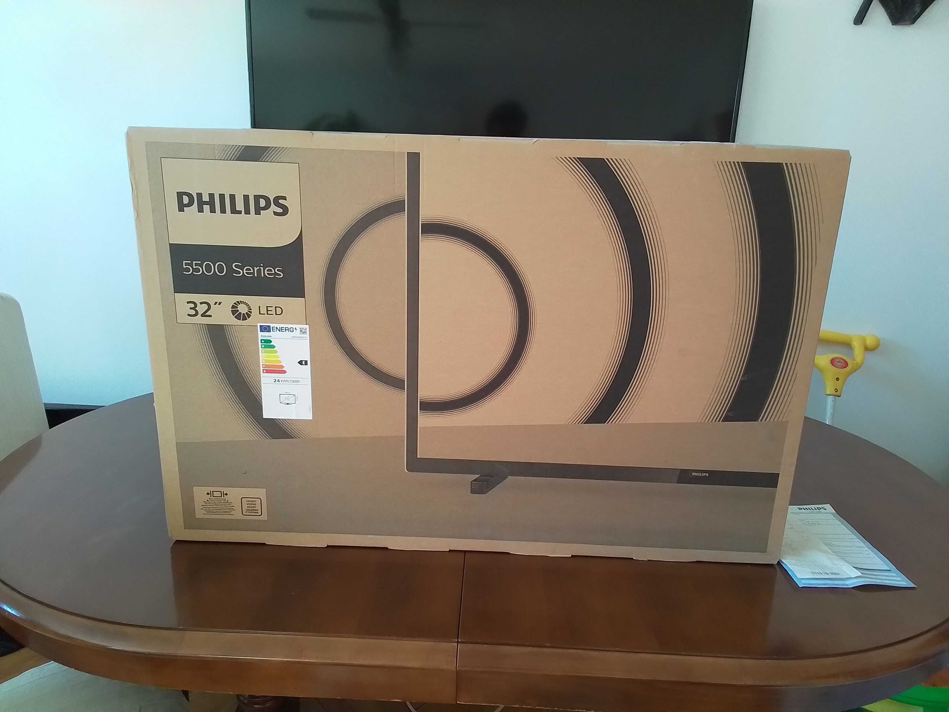 Televizor LED Philips, 32 zoll/80 cm, nou, sigilat+factura originală