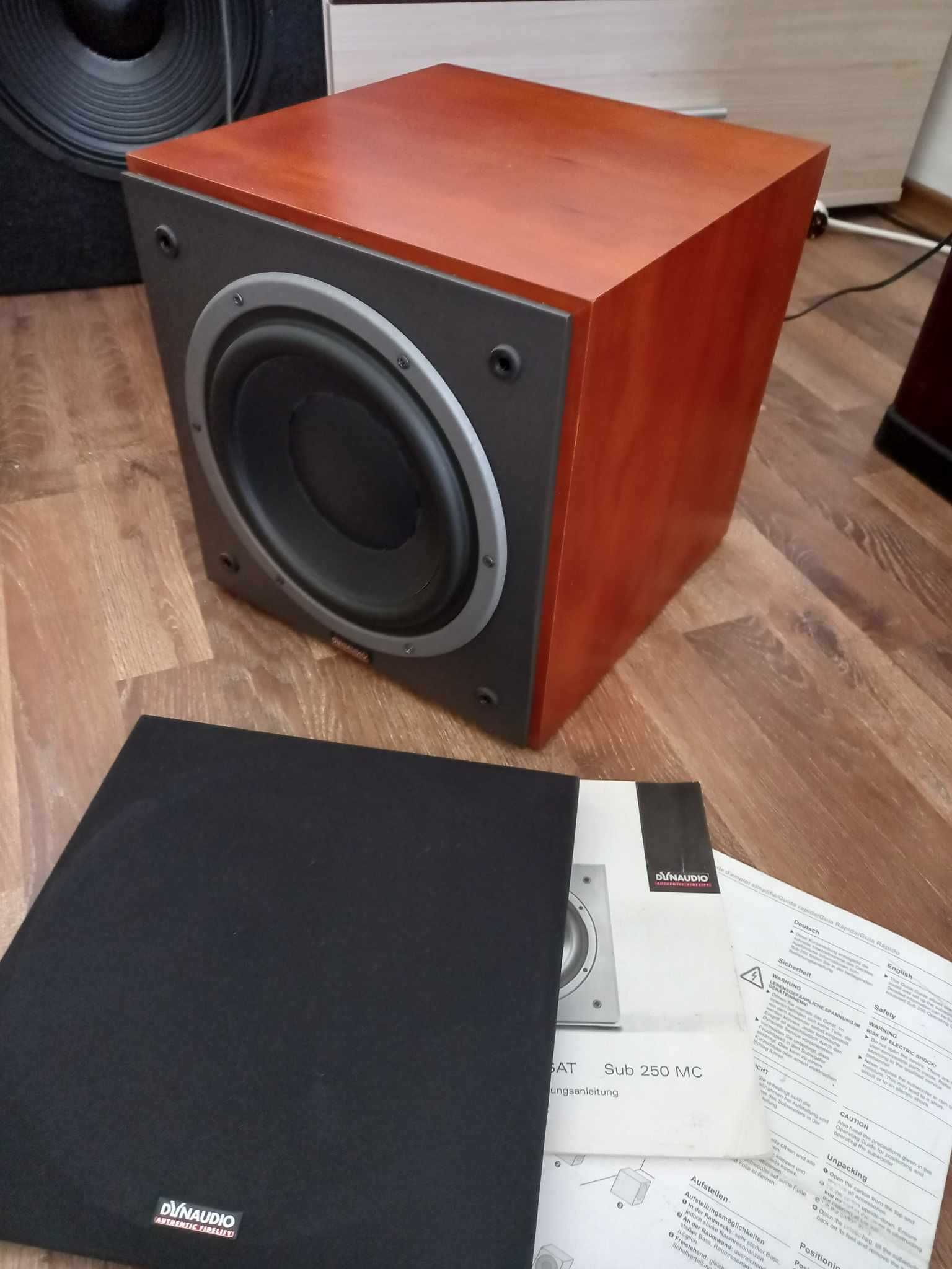 Dynaudio Sub 250 Активен Субуфер