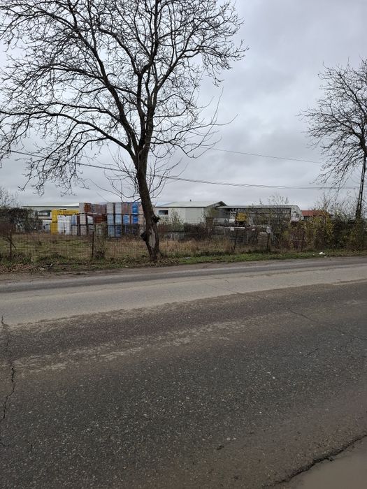 Teren intravilan de vînzare