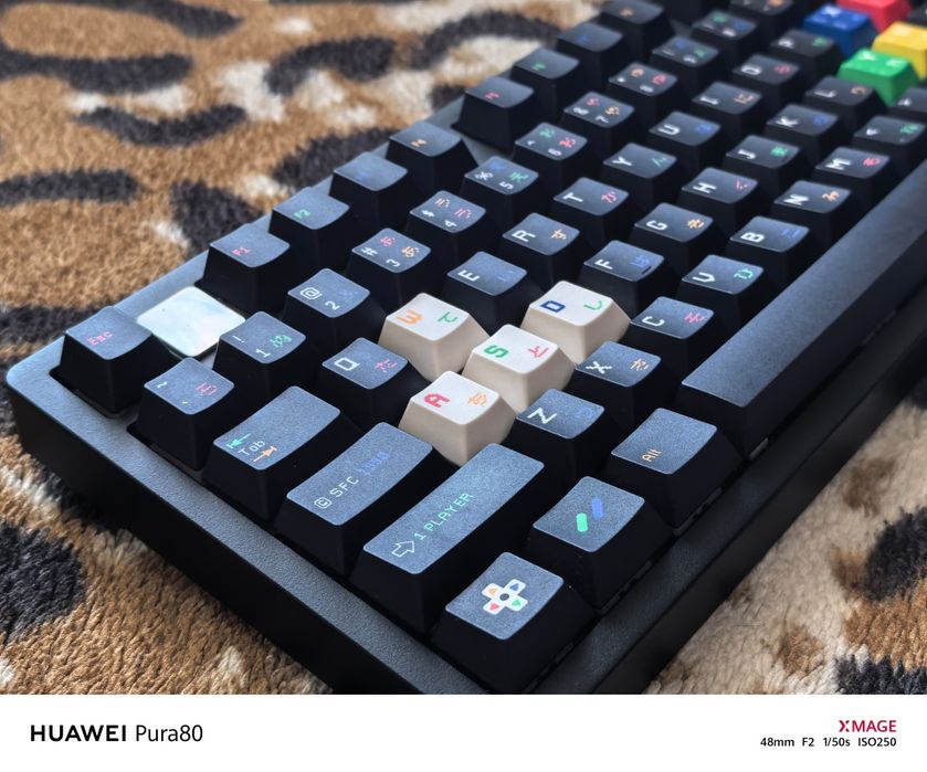 Кастомка на базе Leobog Hi75C